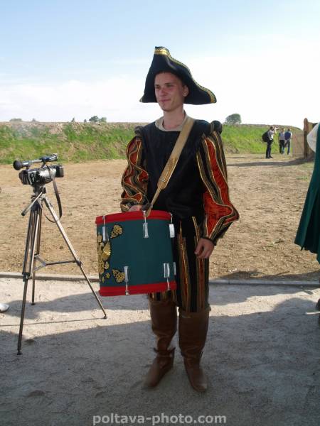 300-річчя Полтавської битви - шведський барабанщик