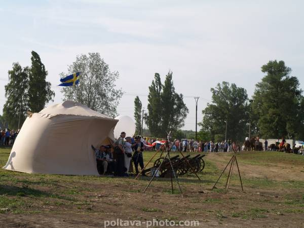 300-річчя Полтавської битви - палатка шведов