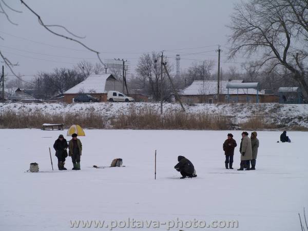 колектив зимних рыбалок