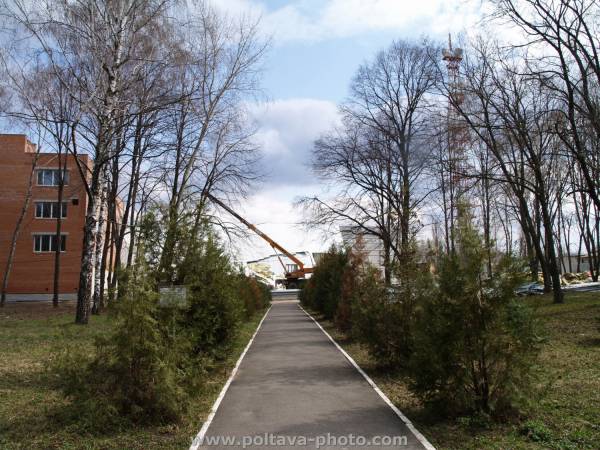 падіння спорт комплексу у Полтаві